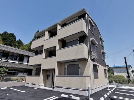 アージュI外観写真