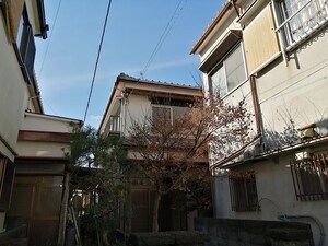 八田借家外観写真