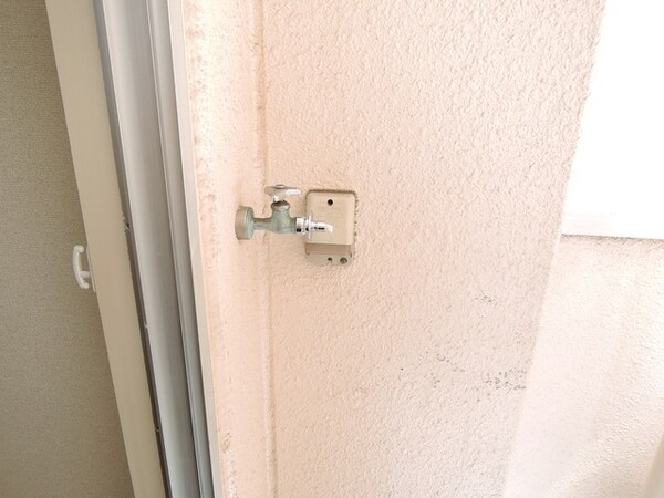 設備(洗濯機用の蛇口です)