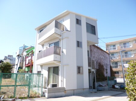 フルール岸谷外観写真