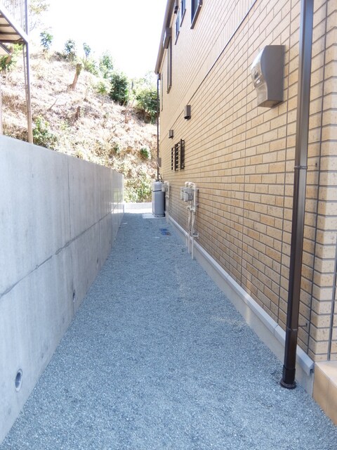 物件外観写真5　(共用部分)