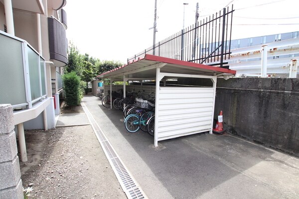 共用設備(敷地内駐輪場)