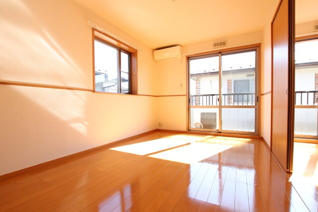 物件内観写真7　(リビング)