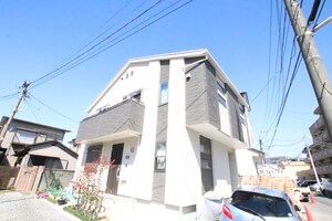 フローラＫ外観写真