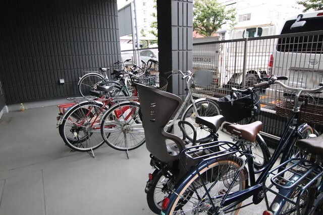 物件外観写真6　(★駐輪場★)