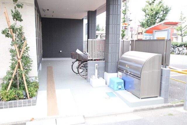 物件外観写真7　(★ゴミ置き場★)