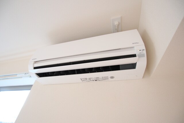 物件内観写真17　(エアコン２基付き（ＬＤＫ・洋室）)