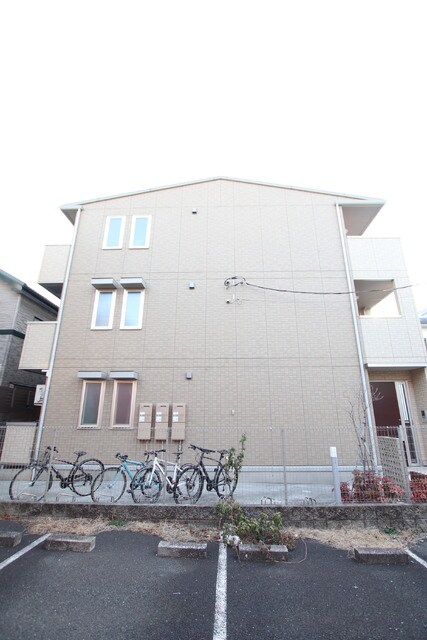 物件外観写真3　