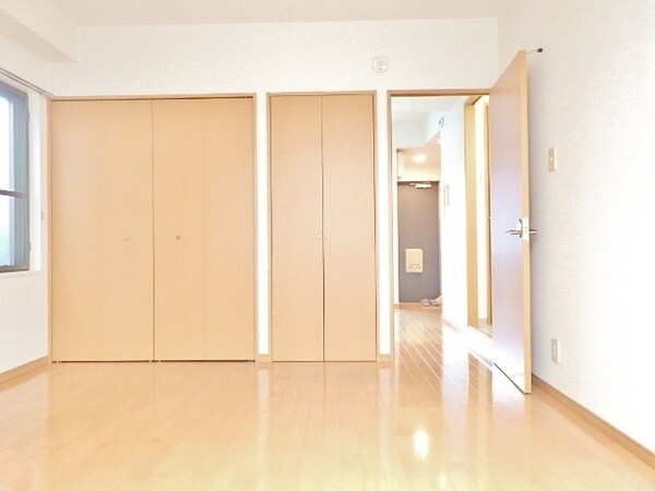 寝室