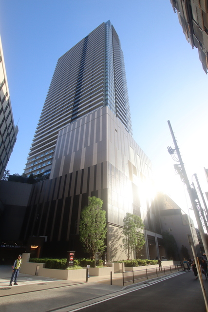 ＴＨＥ　ＹＯＫＯＨＡＭＡ　ＦＲＯＮＴ　ＴＯＷＥＲ