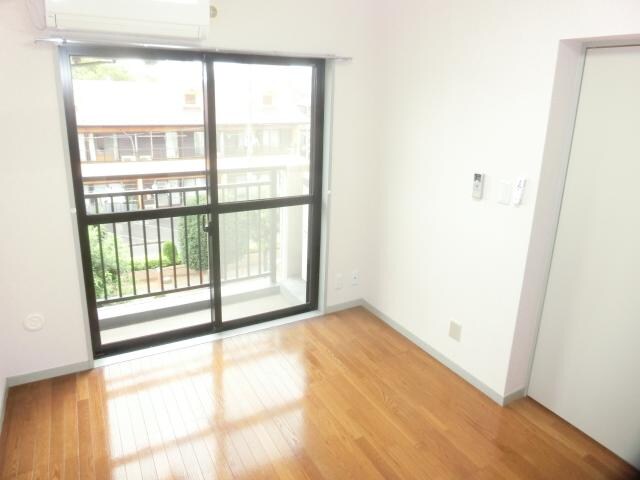 物件内観写真10　(同仕様タイプ)