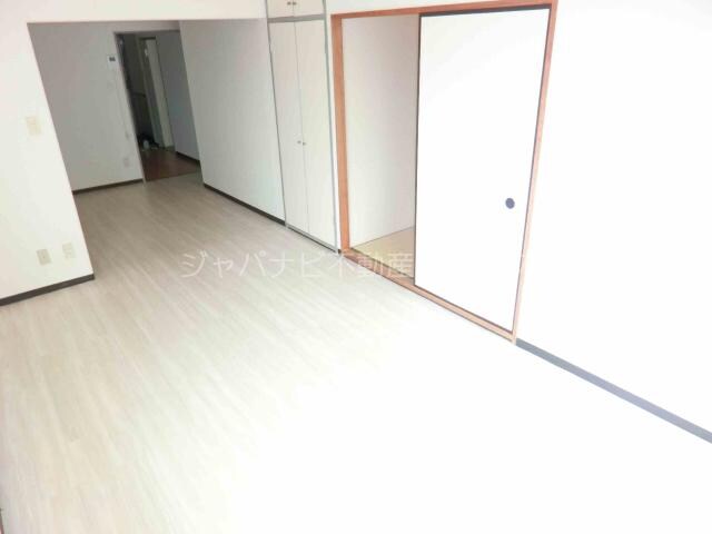 物件内観写真4　(同仕様タイプ)