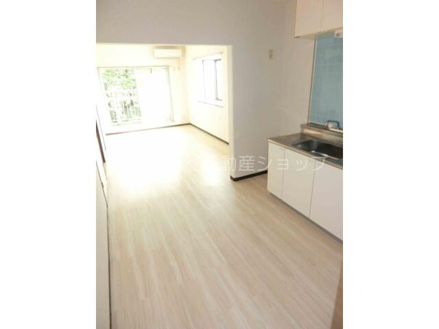 物件内観写真7　(同仕様タイプ)