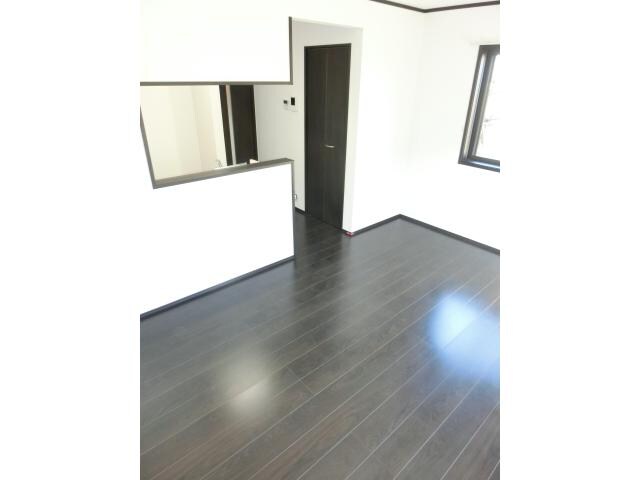 物件内観写真8　(同仕様タイプ)