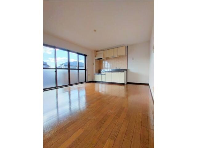 物件内観写真2　(同仕様タイプ)