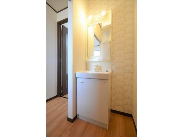 物件内観写真8　(同仕様タイプ)