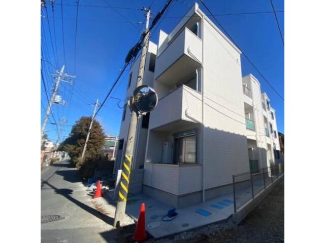 物件外観写真1　(同仕様建物)