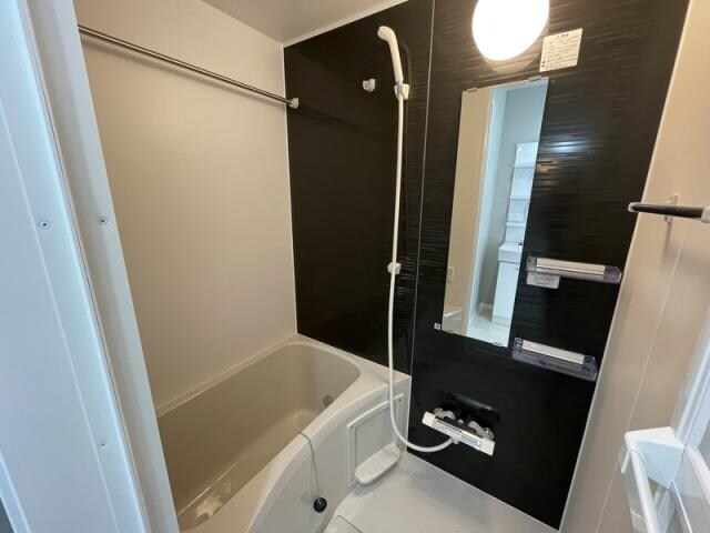 物件内観写真4　(同仕様タイプ)