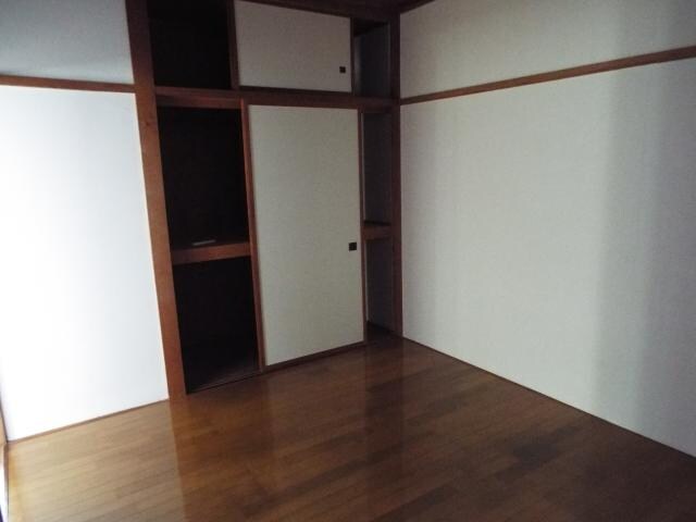 物件内観写真9　(収納)