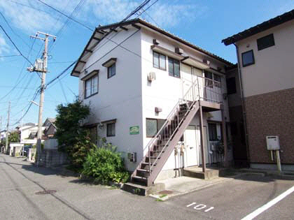 小林アパート