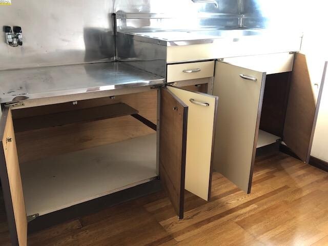物件内観写真9　(キッチン収納)
