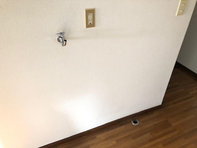 物件内観写真15　(室内洗濯機置場)