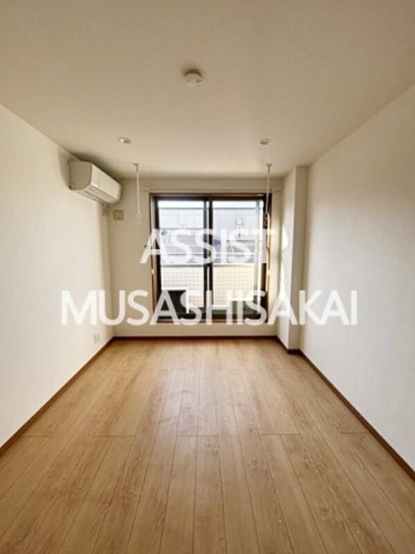 寝室(写真：設備同仕様の参考写真です)