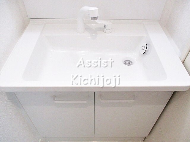 物件内観写真8　(写真：設備同仕様の別物件です)