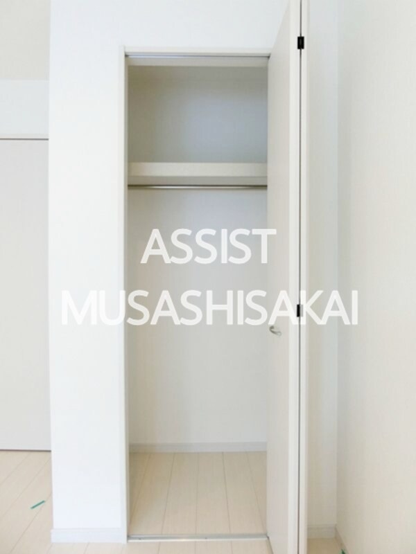 収納(写真：設備同仕様の別物件です)