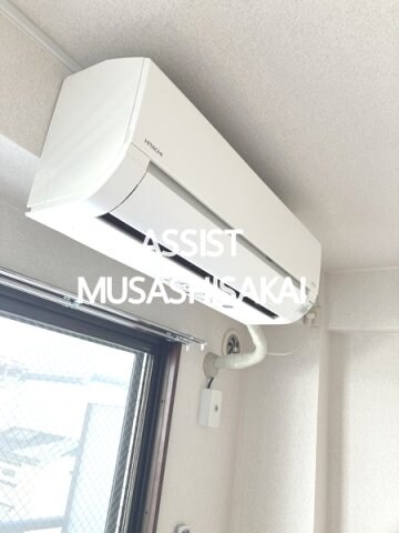 物件内観写真11　(写真：設備同仕様の別号室です)