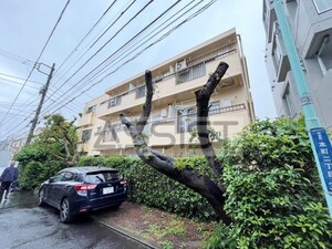 ファミールコーポ初台外観写真