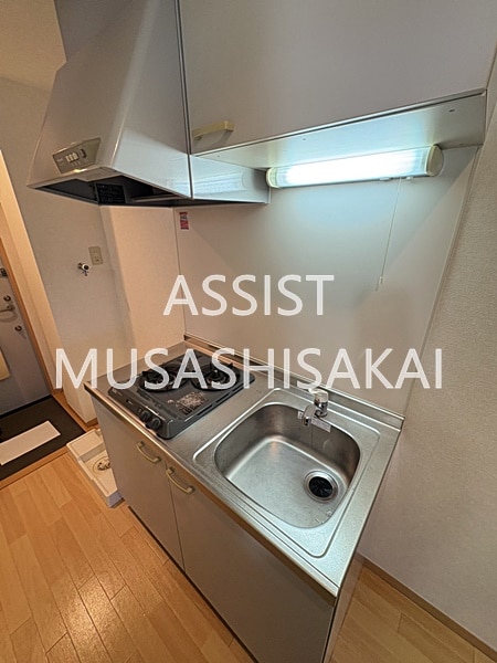 物件内観写真4　(同仕様別部屋写真です。)