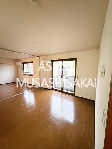 物件内観写真6　(別号室の参考写真です)