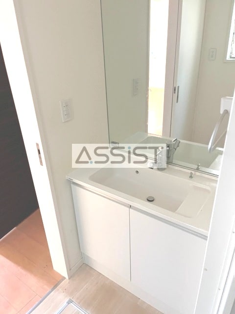 物件内観写真7　(室内写真：設備同仕様の別号室です)