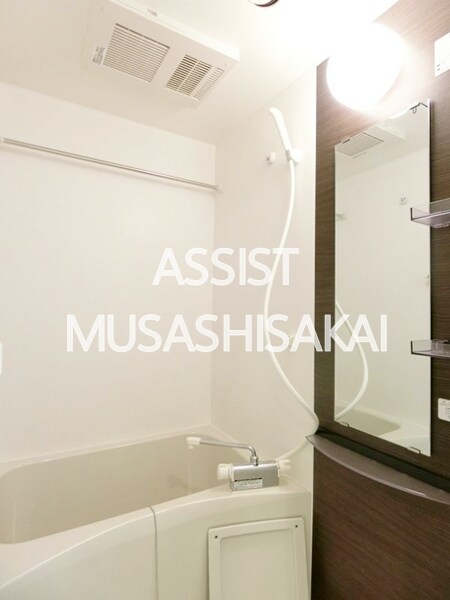 物件内観写真5　(写真：設備同仕様の別物件です)