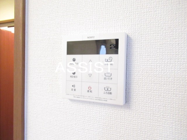 物件内観写真21　(写真：設備同仕様の別号室です)