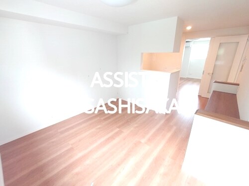 物件内観写真25　(同仕様別部屋写真)