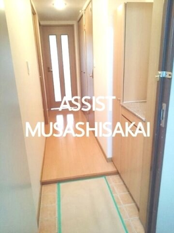 物件内観写真25　(写真：設備同仕様の別号室です)