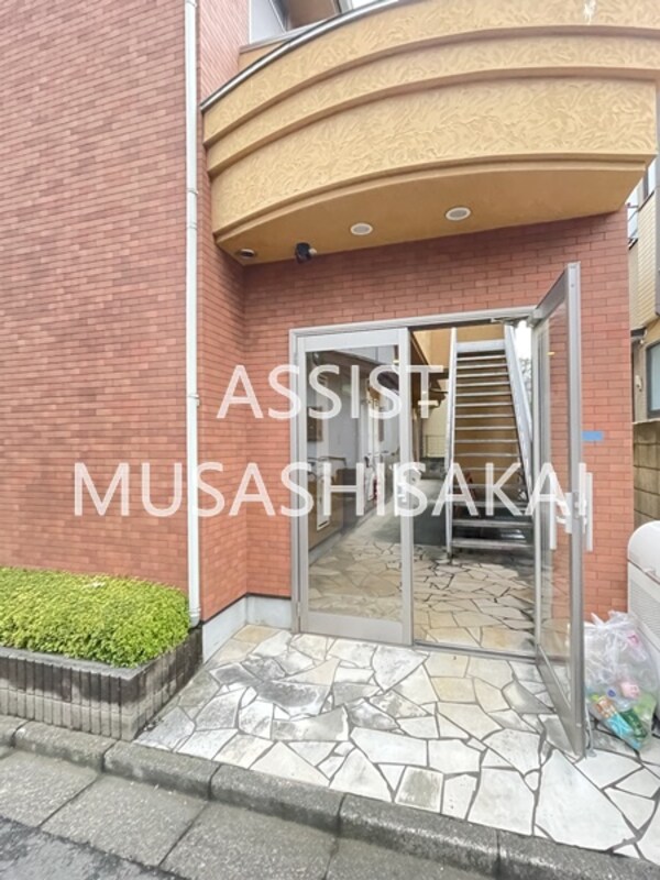 エントランス