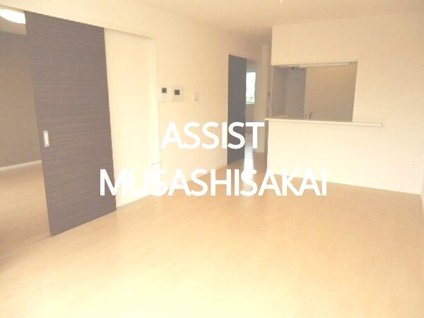 居室(写真：設備同仕様の別号室です)