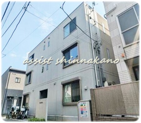 新井２丁目マンション外観写真