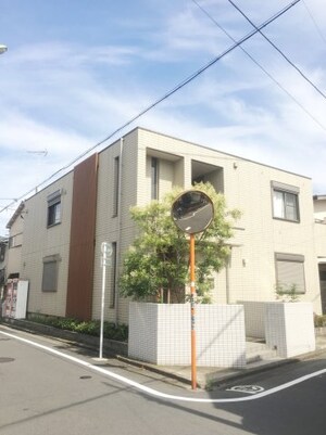 PIXIE LEE ピクシーリー外観写真