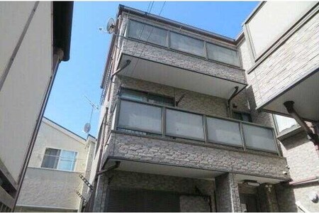本町６丁目貸家外観写真
