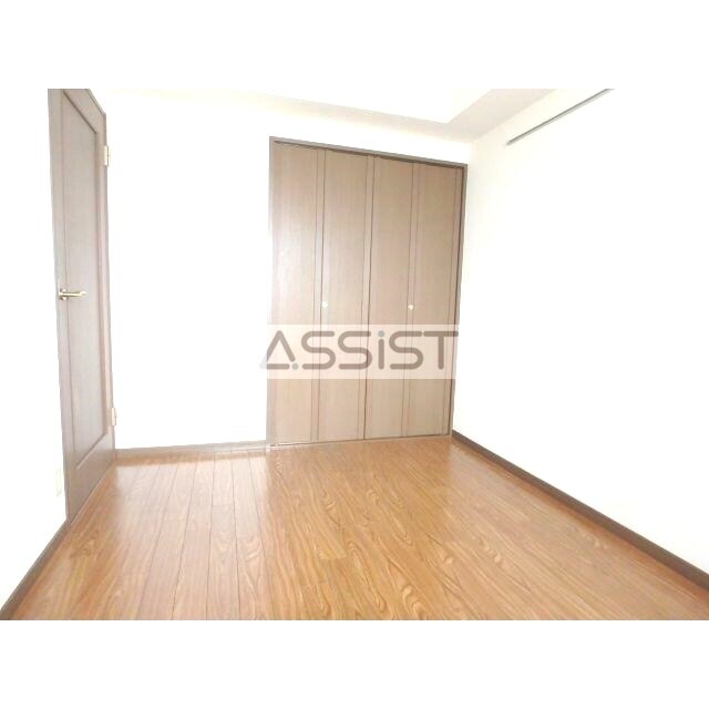 収納(写真：設備同仕様の別号室です)