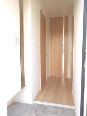 その他(写真：設備同仕様の別号室です)