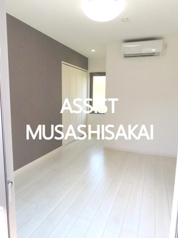 居室(写真：設備同仕様の別号室です)