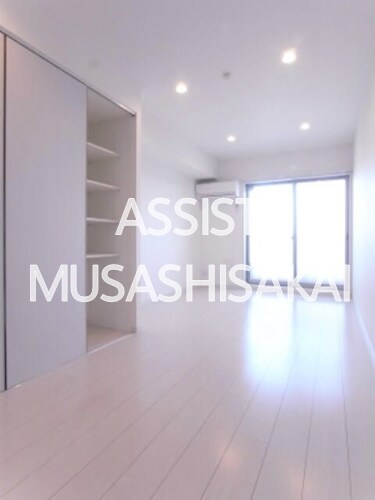 居室(同仕様別号室：参考写真)