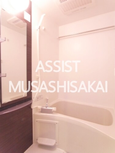 浴室(同仕様別号室：参考写真)