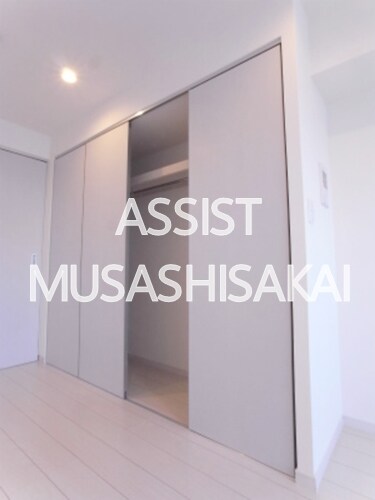 収納(同仕様別号室：参考写真)