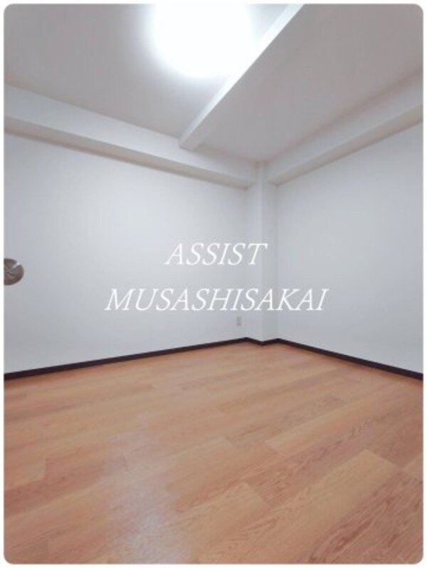 寝室(写真：設備同仕様の参考写真です)